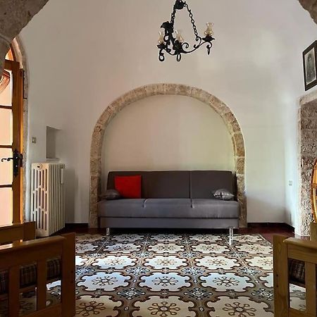 Il Trullo Dei Nonni Villa Locorotondo Exteriör bild