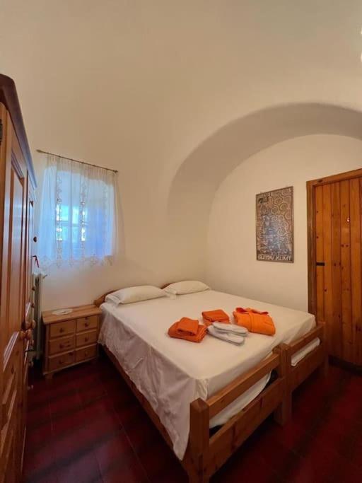 Il Trullo Dei Nonni Villa Locorotondo Exteriör bild